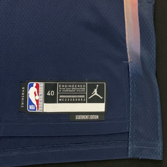 NWT Jordan RJ Barrett New York Knicks #9 Navy Statement Swingman Jersey 40 Men S - Picture 5 of 7